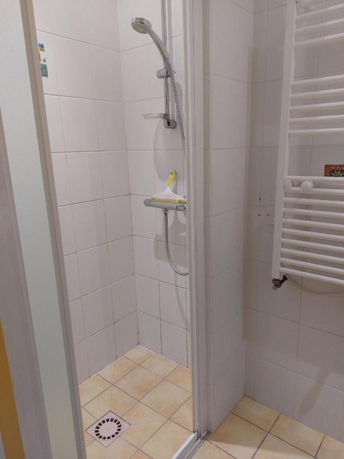 Petit Studio - Chambre Independante Au Calme ลองแดร์โน ภายนอก รูปภาพ